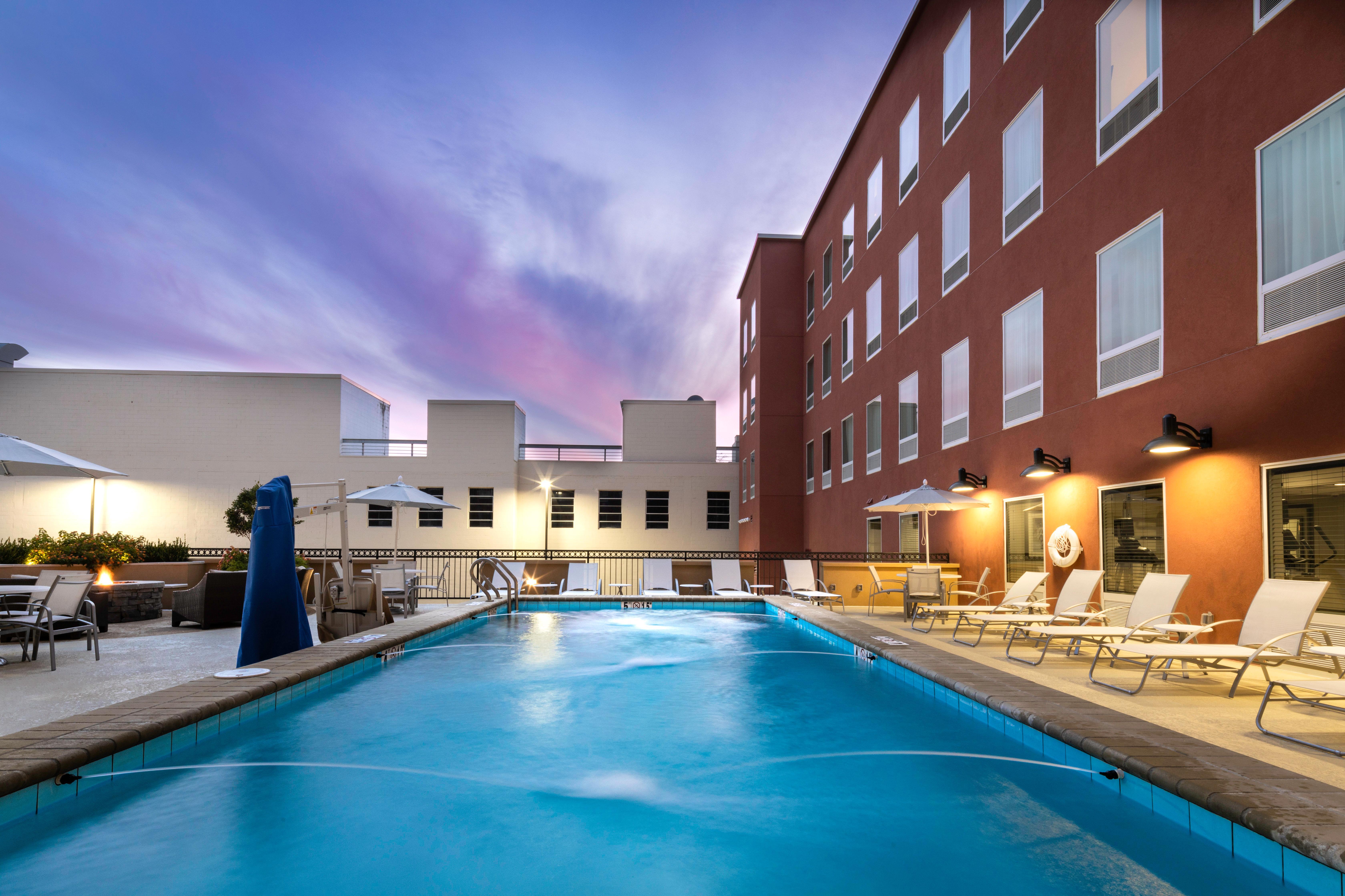 Staybridge Suites Montgomery - Downtown By Ihg Zewnętrze zdjęcie